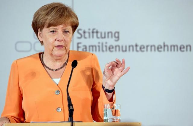 Защо Меркел няма да позволи излизане на Гърция от еврозоната