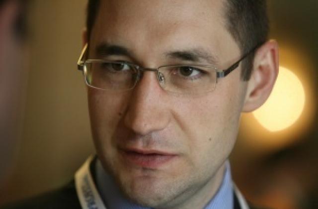 Георги Ангелов: Гръцките банки в България вероятно ще бъдат продадени