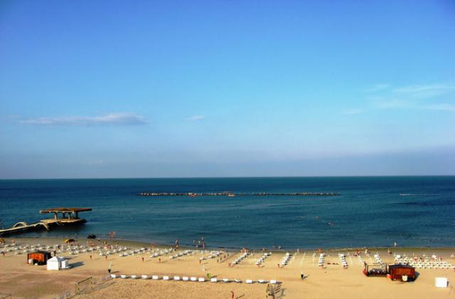 Българите отиват на безплатен плаж в Румъния