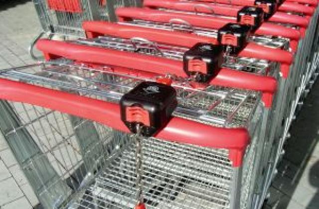 Супермаркет плаща 14 лв. заплата за 11 работни дни