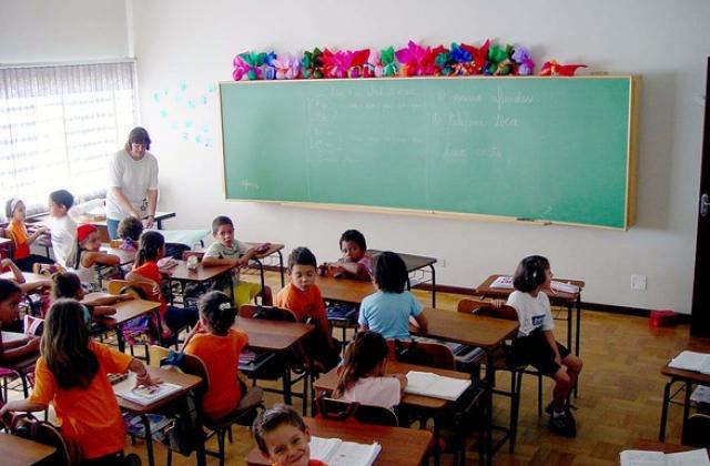 Българските учители са най-нископлатените в Европа