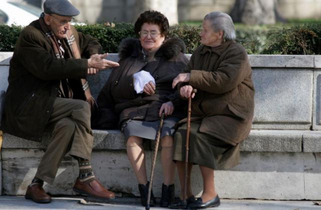 ЕК иска повишаване на пенсионната възраст във всички страни-членки