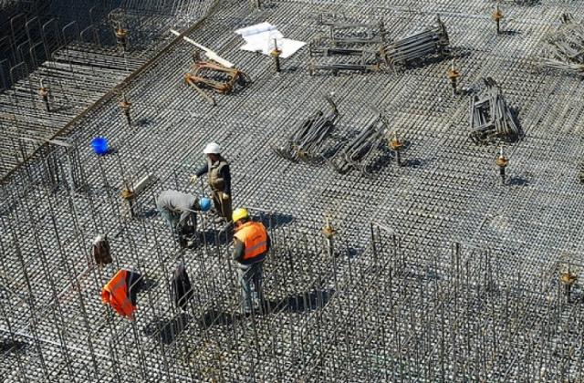Ръст на строителството в България през октомври при подновен спад в целия ЕС