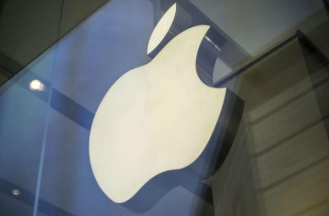 „Епъл“ сваля цените на айфоните на някои външни пазари