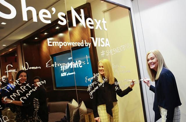 Visa стартира инициатива в подкрепа на жени предприемачи