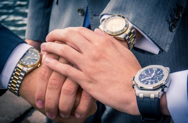 Бизнесмени крият данъци с тузарски часовници