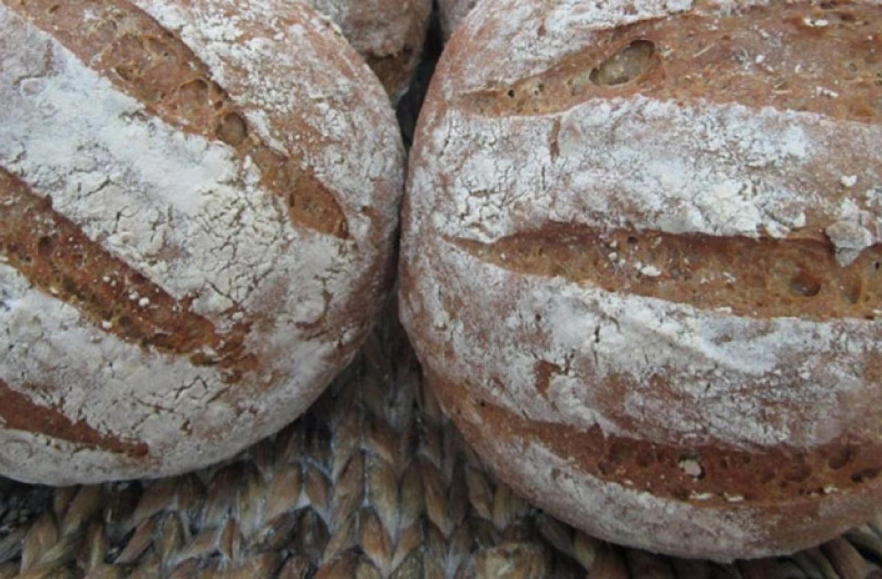 Хлябът в Благоевградско поскъпва втори път за половин година