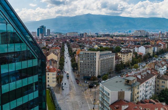 АИКБ: Българската икономиката постепенно изсветлява