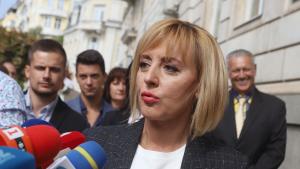 Мая Манолова