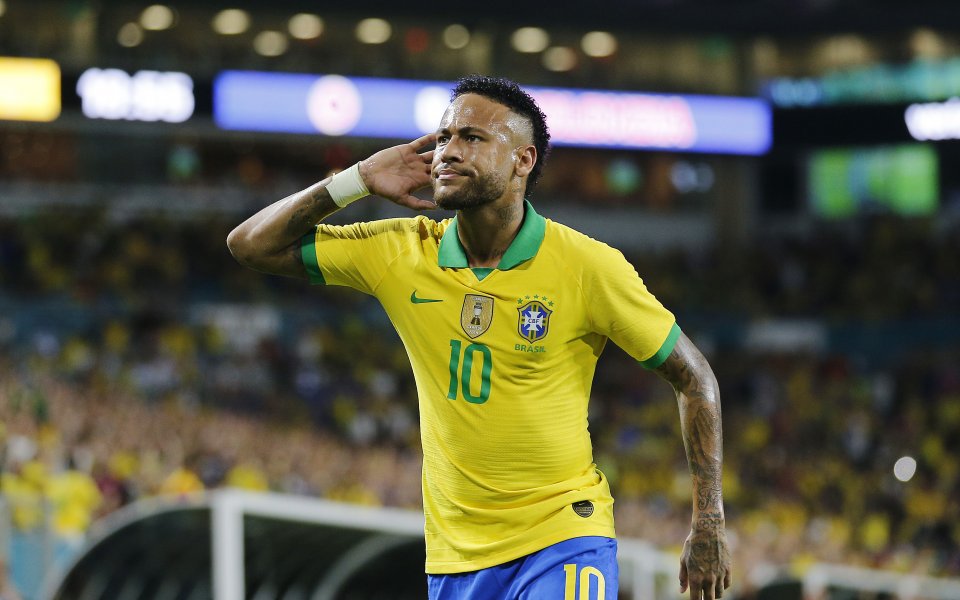 Звездата на Бразилия и Пари Сен Жермен Неймар се завърна