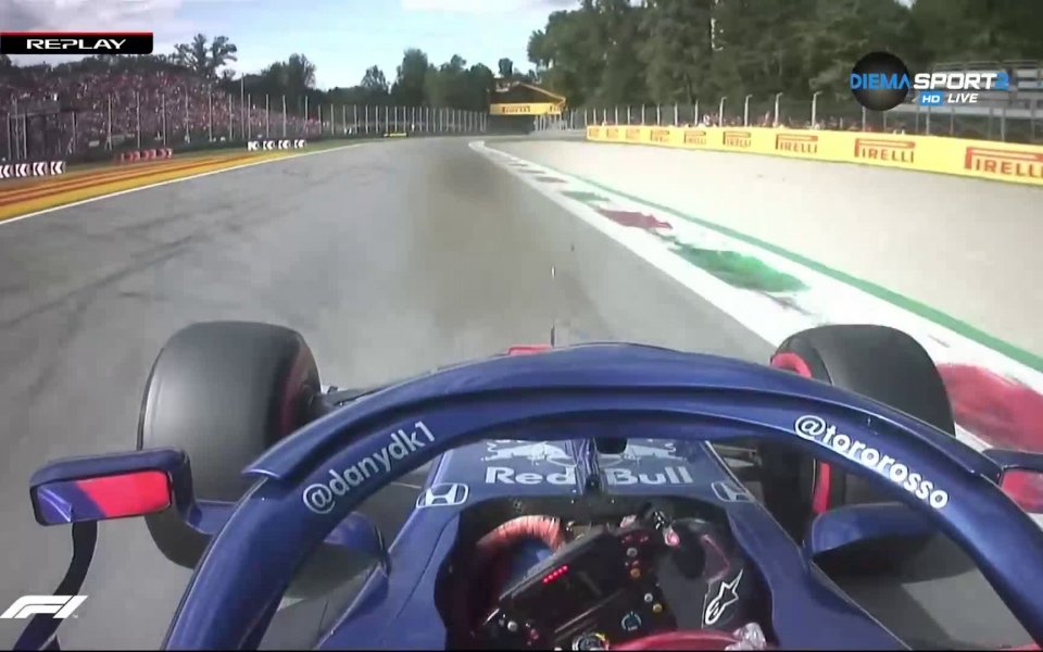 Пилотът на Торо Росо Даниил Квят стана вторият отпаднал от