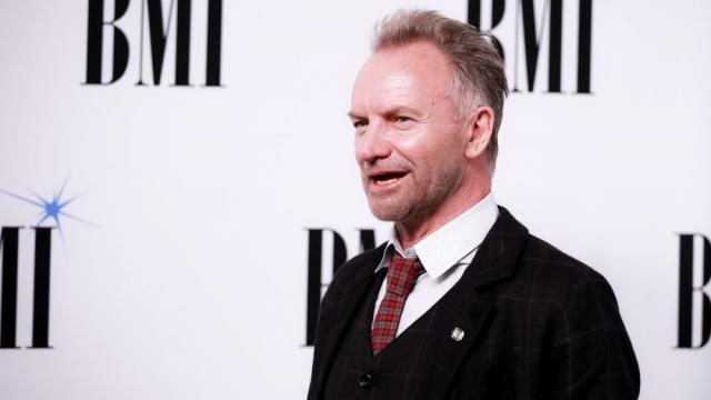 С любов и тъга: Стинг посвети песен на пострадалите от коронавируса италианци (ВИДЕО)