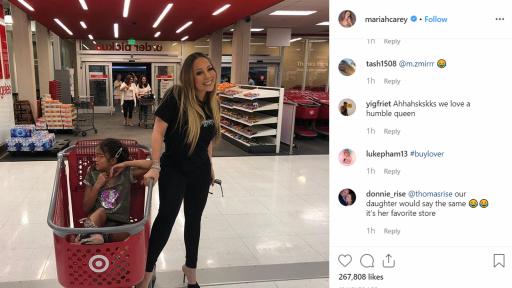  <p>Как наподобяват звездите, когато пазарят в <strong>супермаркета</strong></p> 