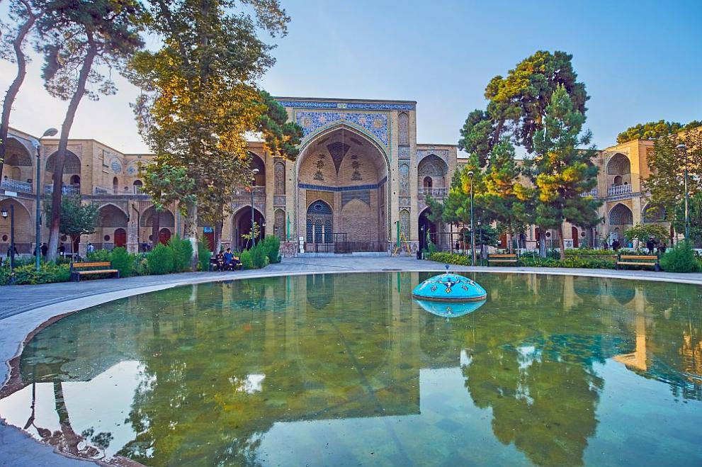  Иран университет 
