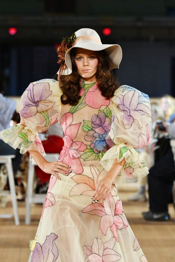 Марк Джейкъбс закри Седмицата на модата в Ню Йорк с колекцията си пролет/лято 2020 г.