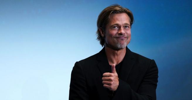 Актьорът Брад Пит се свърза с Международната космическа станция МКС