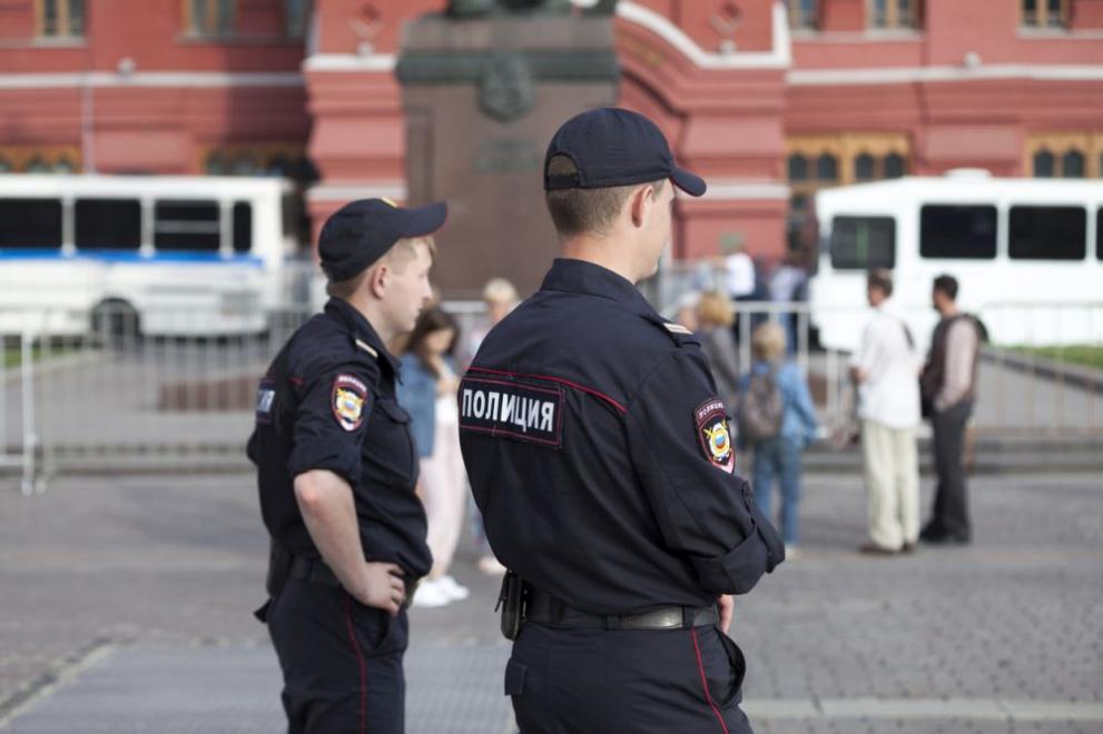Русия полиция