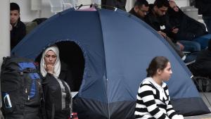 Гръцката полиция е спасила група от 92 нелегални мигранти които