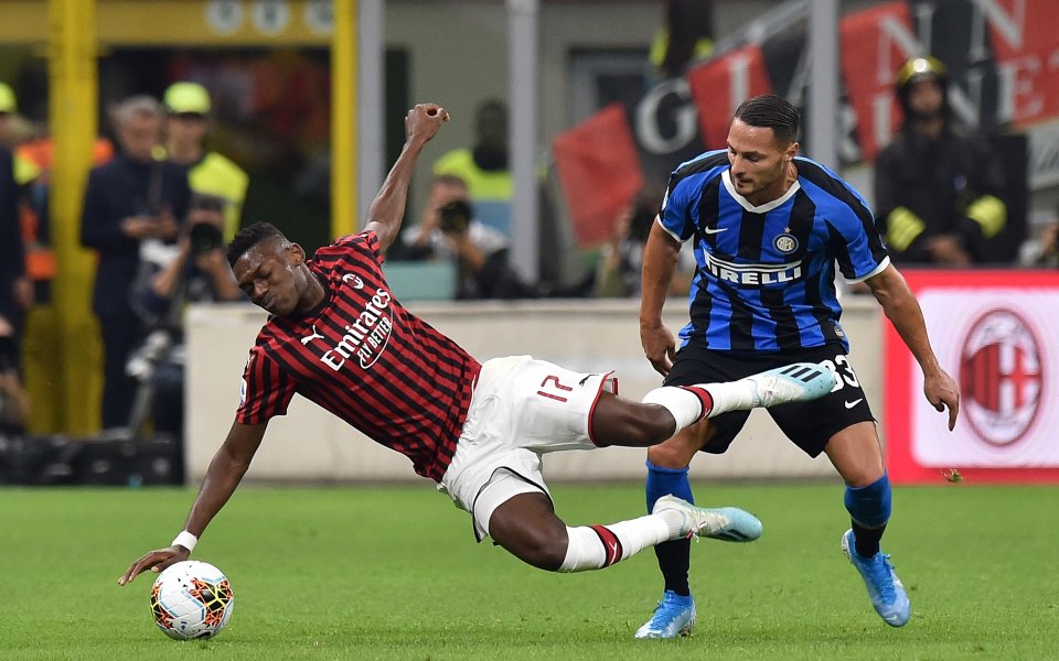 Интер ще връща парите за билети на китайските си фенове,