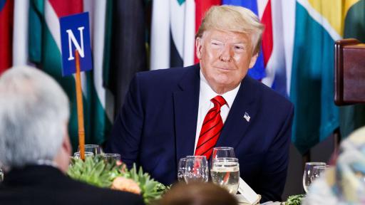  Доналд Тръмп 