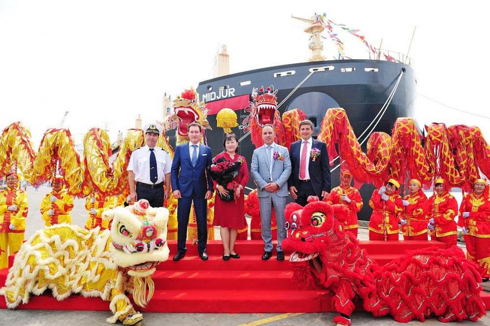  Кораб Кирил Домусчиев 