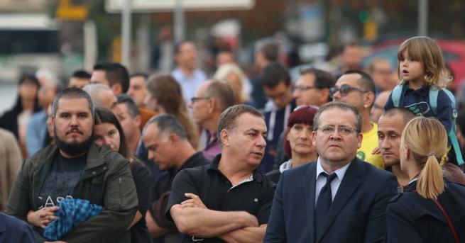 България Протест срещу Гешев в центъра на София Маршът тръгна