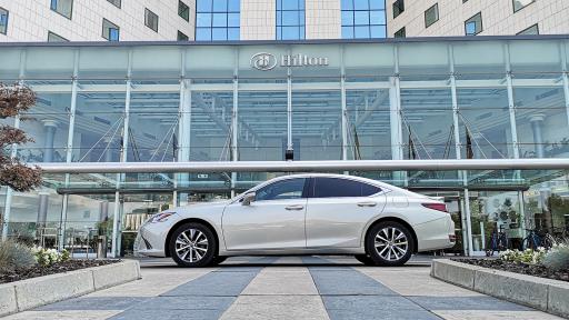  <p>Различна опция на &bdquo;М&rdquo; и &bdquo;AMG&rdquo; (тест драйв)</p> 