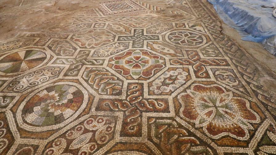  Епископска базилика Пловдив ПОСЛАНИЦИ 