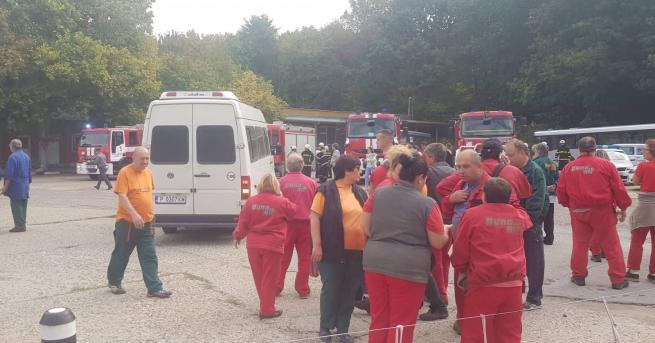 България Пожар в Дунарит евакуация заради опасност от взрив Гори
