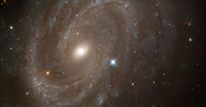 Учени от японската Национална астрономическа обсерватория в сътрудничество с колеги