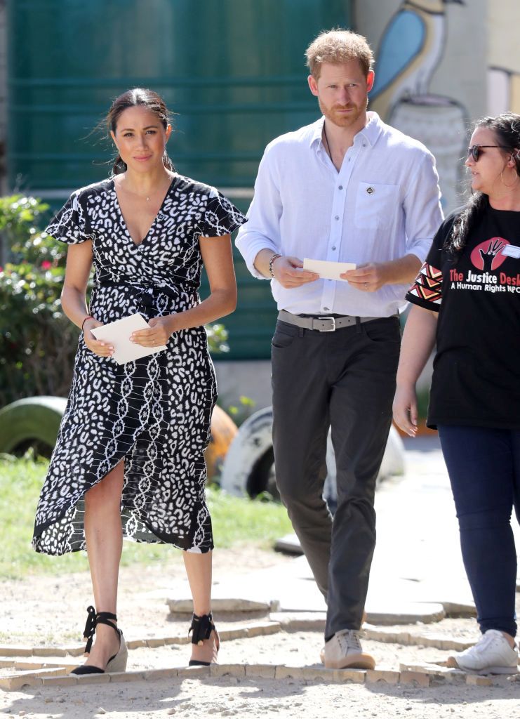 Тоалетите, които Меган носеше по време на визитата в Африка