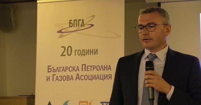 До Нова година няма причини за поскъпване на горивата Това