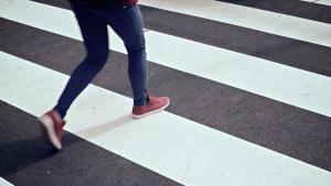 Шофьор блъсна пешеходка на пешеходна пътека в Габрово съобщиха от