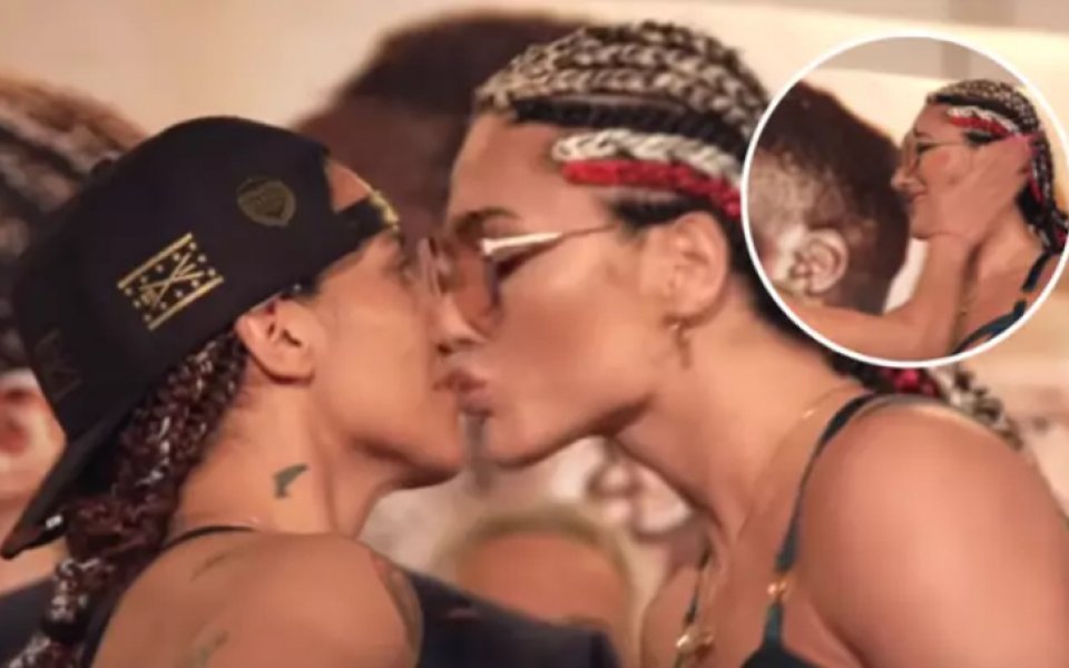 Боксьорка шокира съперничка с целувка при кантара