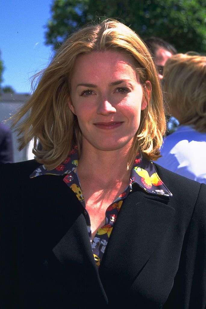 Елизабет Шу през 1999 г.