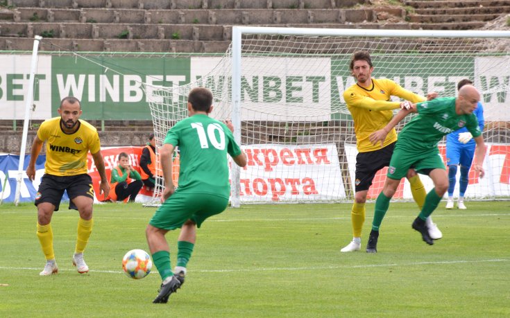 Даниел Генов спечели приза за най-красив гол на 12-тия кръг в efbet Лига