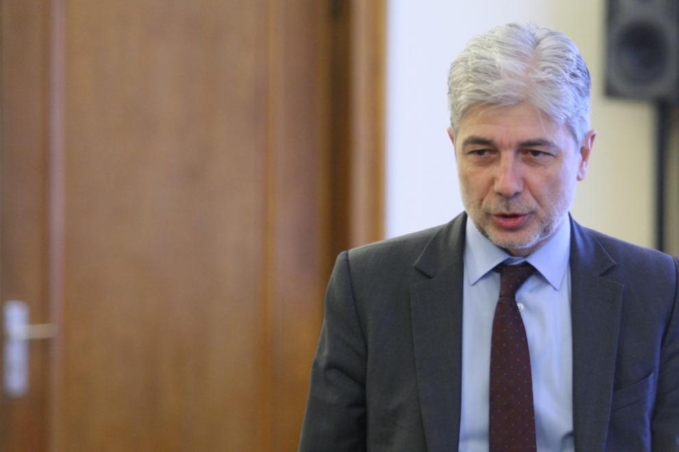 Съдът ще гледа делото срещу бившия екоминистър Нено Димов в