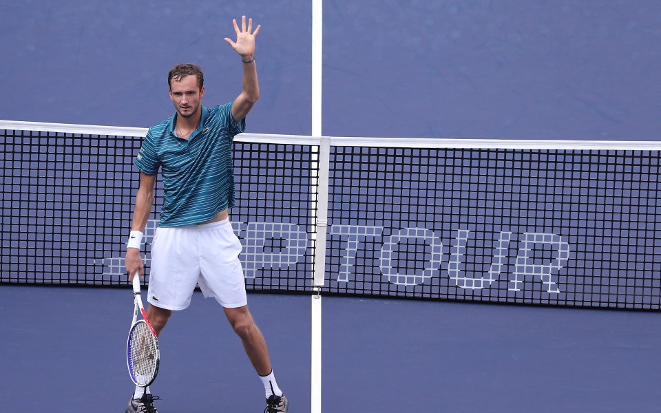 Даниил Медведев се класира за четвъртфиналите на тенис турнира от