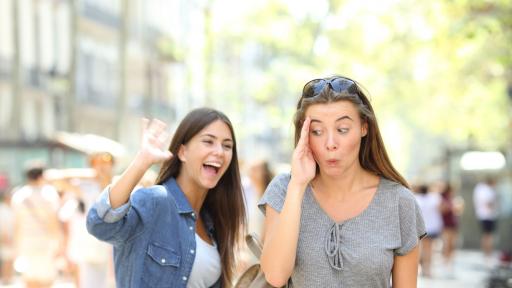  <p><strong>10 неловки обстановки,</strong> в които всички сме попадали</p> 