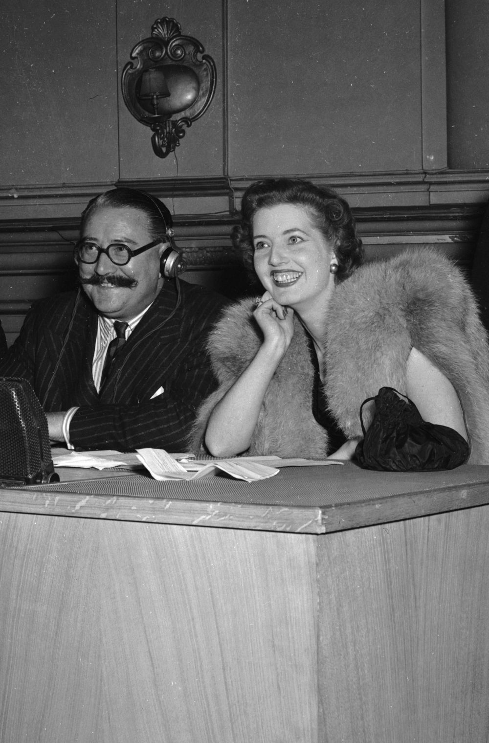 Джанет Браун (1923-2011) в „Само за твоите очи” от 1981 г.