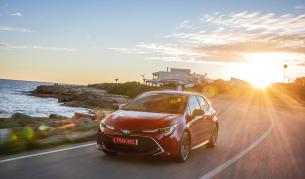 Хибридното трио на Toyota: Corolla, RAV4 и Camry
