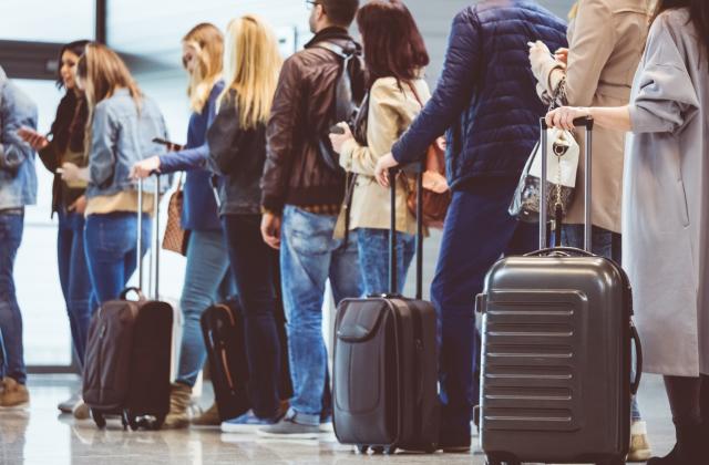 През август в България ще пристигнат около 65-70 хил. туристи