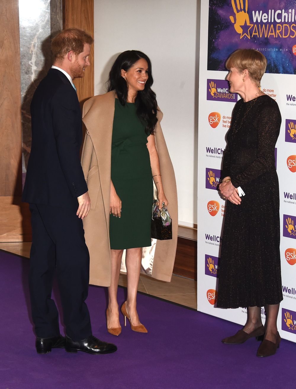 Хари и Меган с първи ангажимент след воаяжа в Африка