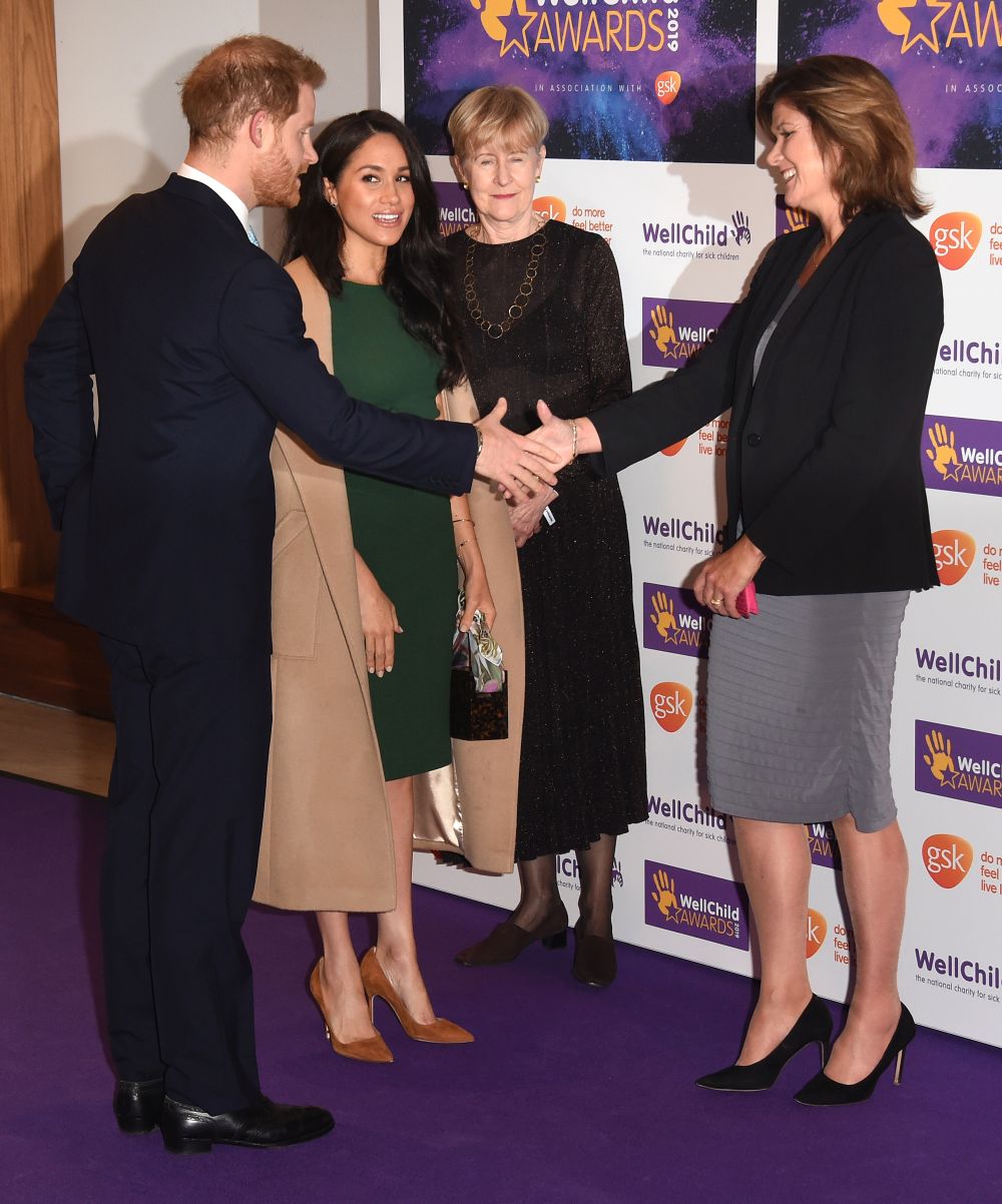 Хари и Меган с първи ангажимент след воаяжа в Африка