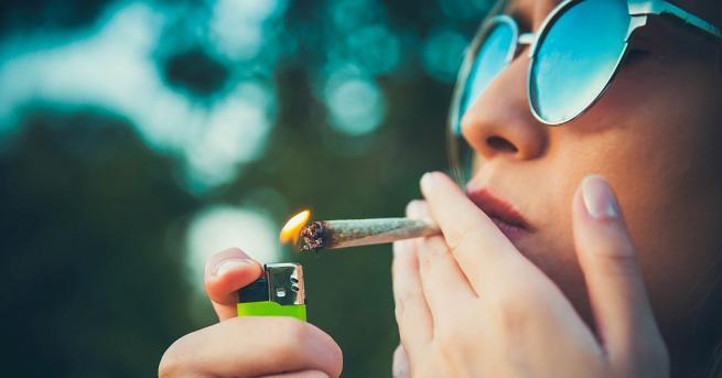 Проблемните поведения предизвикани от употребата на трева нарастват лавинообразно Д р