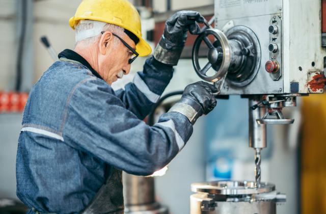 Работодателите в САЩ и Европа прогнозират рязък спад в наемането