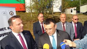 Младен Маринов Оливер Спасовски