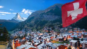 Жителите на Швейцария които нарушават правителствените директиви в условията на