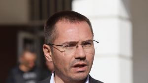 Евродепутатът и съпредседател на ВМРО Ангел Джамбазки призова за незабавна