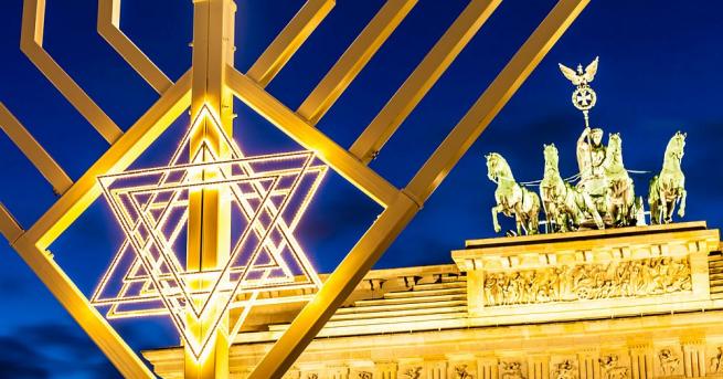 Лидерите на еврейската общност в Германия изразиха тревога от скока